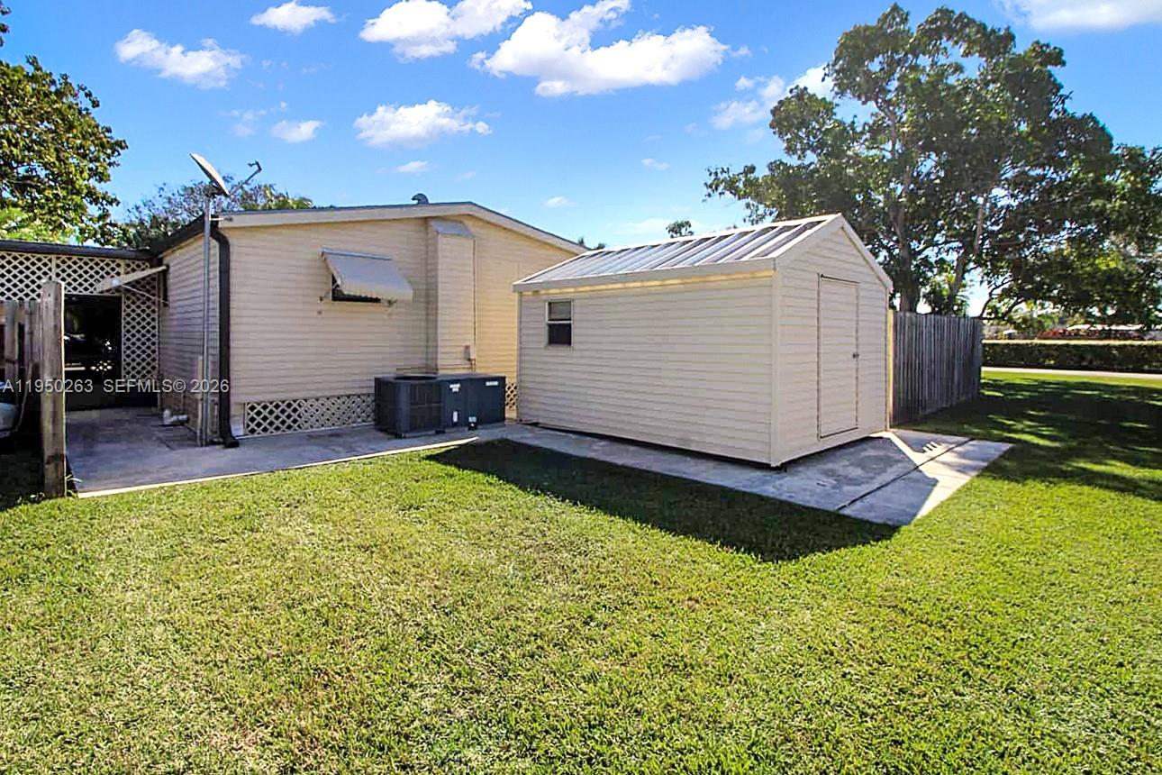 GATEWAY ESTATES PARK COND - Residential