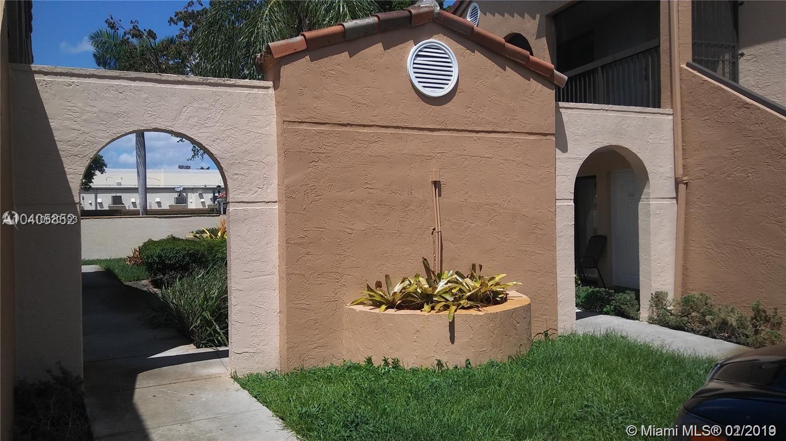 MOORS POINTE CONDO - Residential