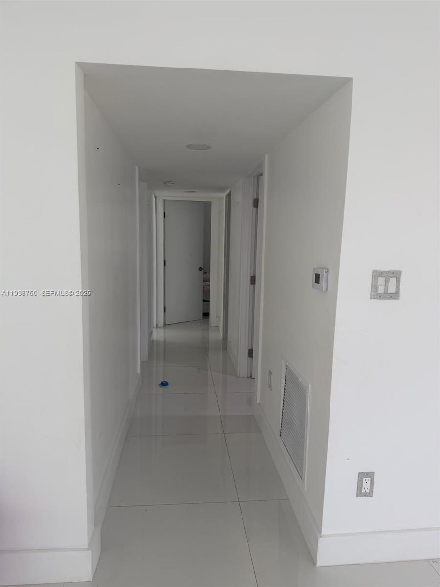 WESTWOOD LAKE 4TH ADDN - Residential