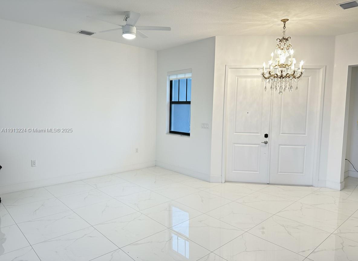 TUSCAN ISLES - Residential