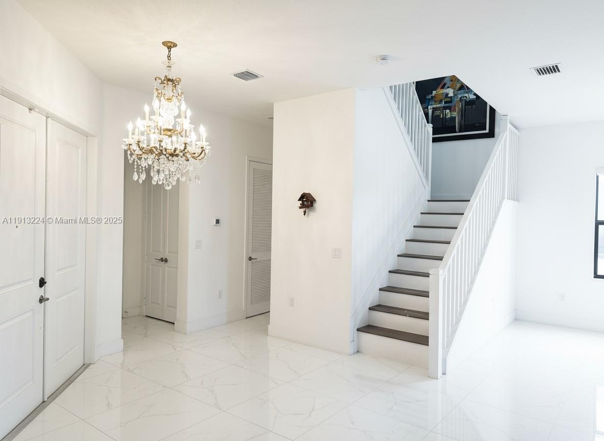 TUSCAN ISLES - Residential