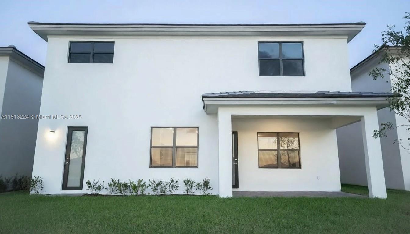 TUSCAN ISLES - Residential