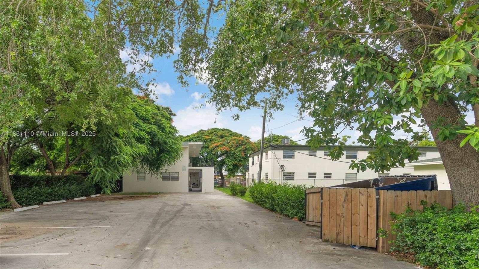 PHOENIX PARK SUB - Residential Income