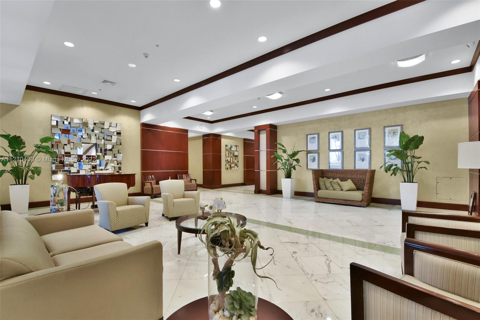 LA PERLA CONDO - Residential