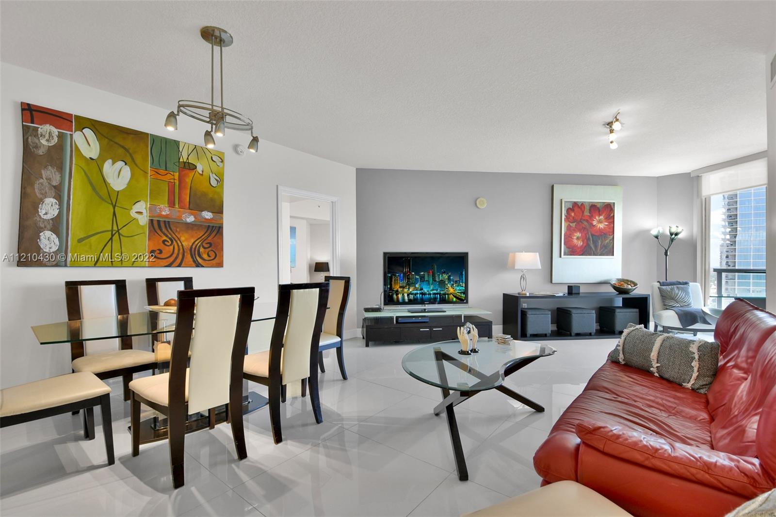 LA PERLA CONDO - Residential