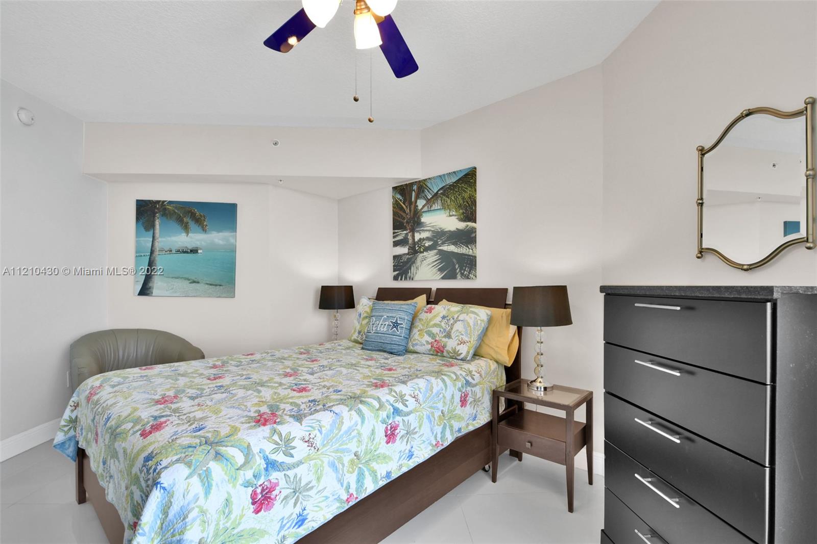 LA PERLA CONDO - Residential