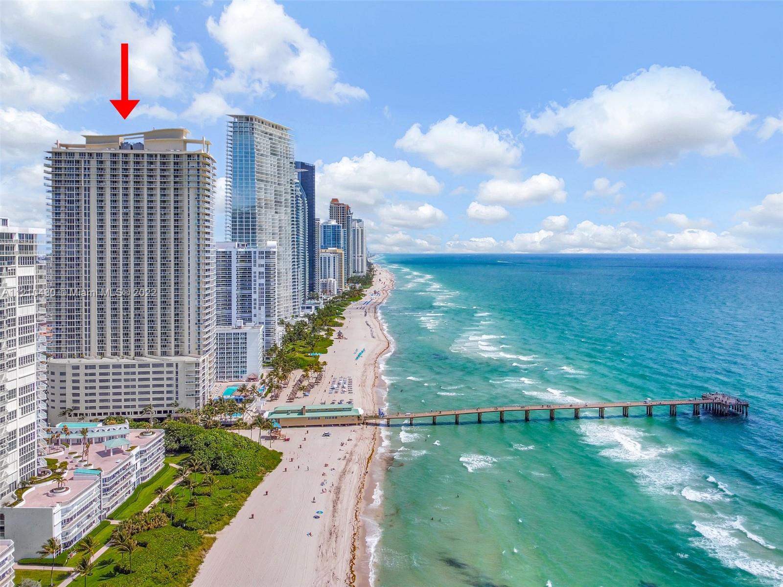 LA PERLA CONDO - Residential