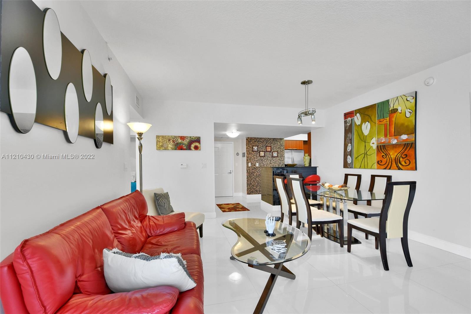 LA PERLA CONDO - Residential