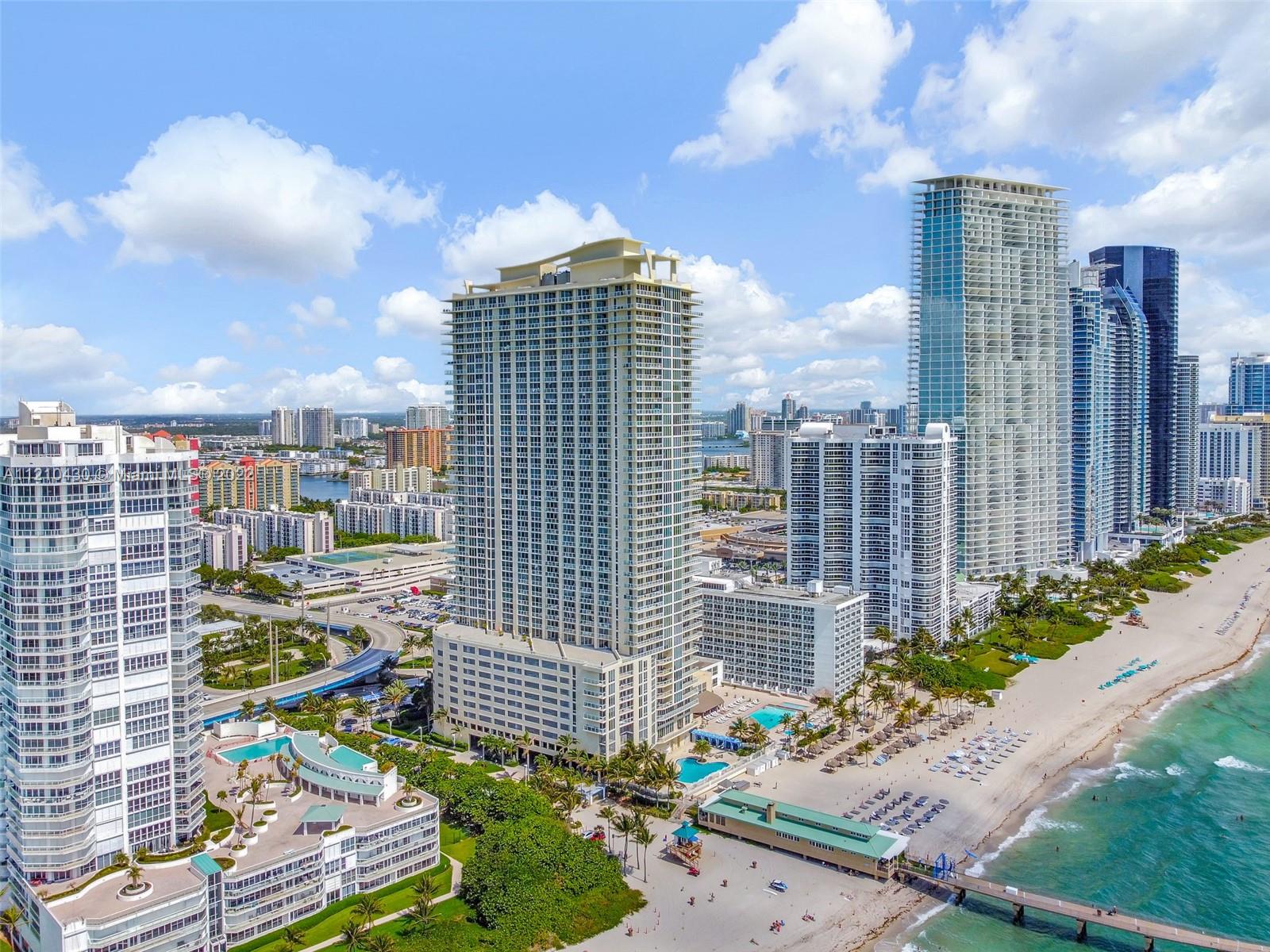 LA PERLA CONDO - Residential