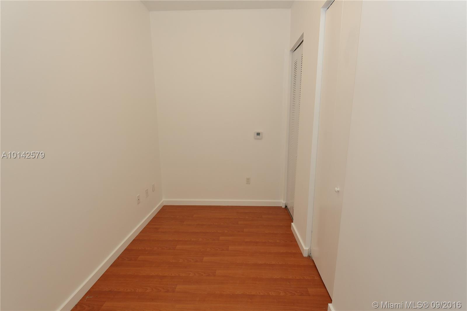 Edgewater Lofts Condo - Residential Lease