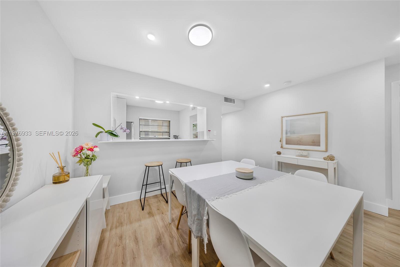 CYPRESS PARK CONDO - Residential Lease