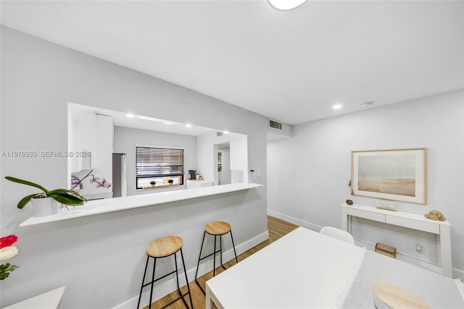 CYPRESS PARK CONDO - Residential Lease