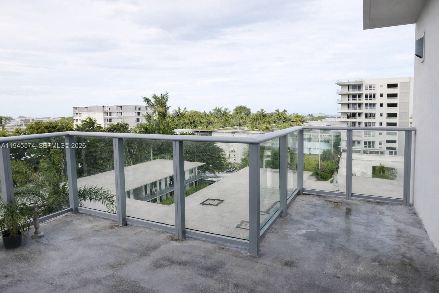 BAY HARBOR CLUB CONDO - Residential