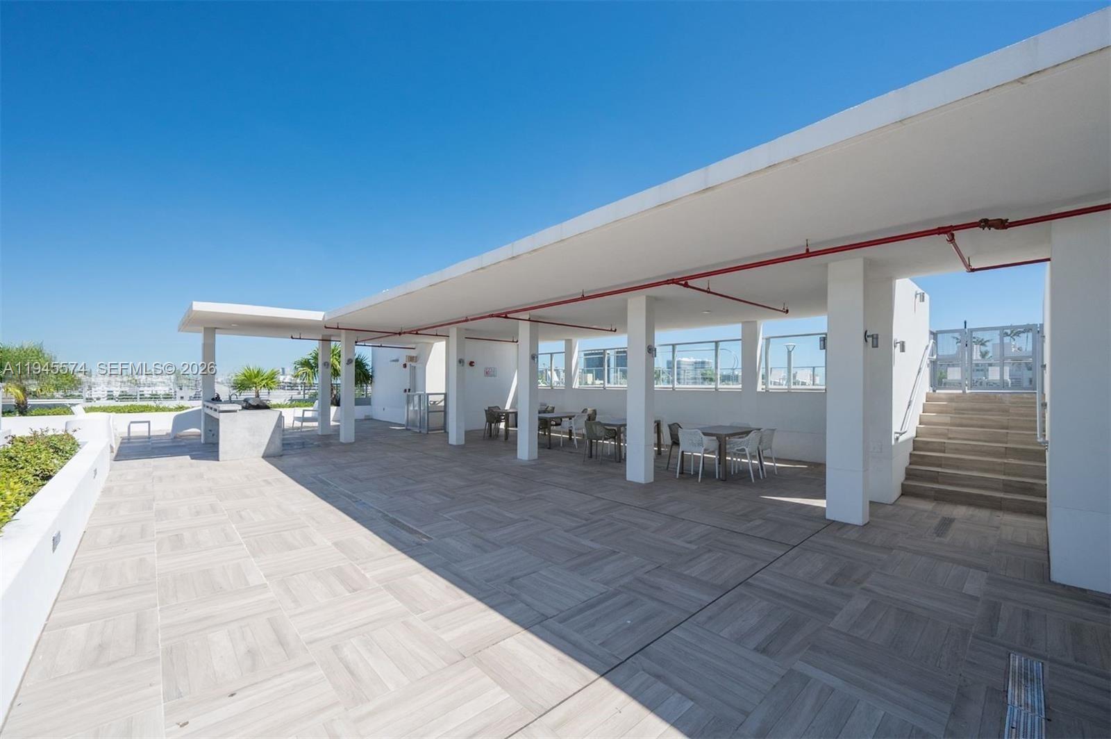 BAY HARBOR CLUB CONDO - Residential