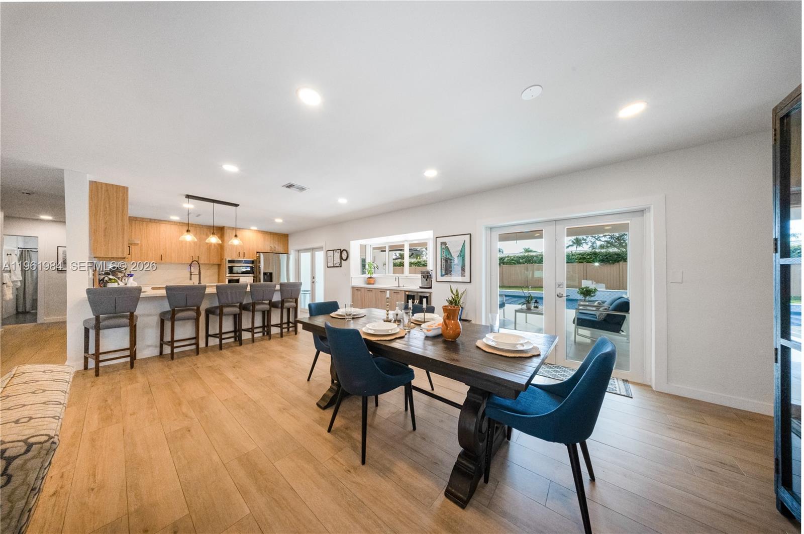 PINE SHORE SEC 1 - Residential