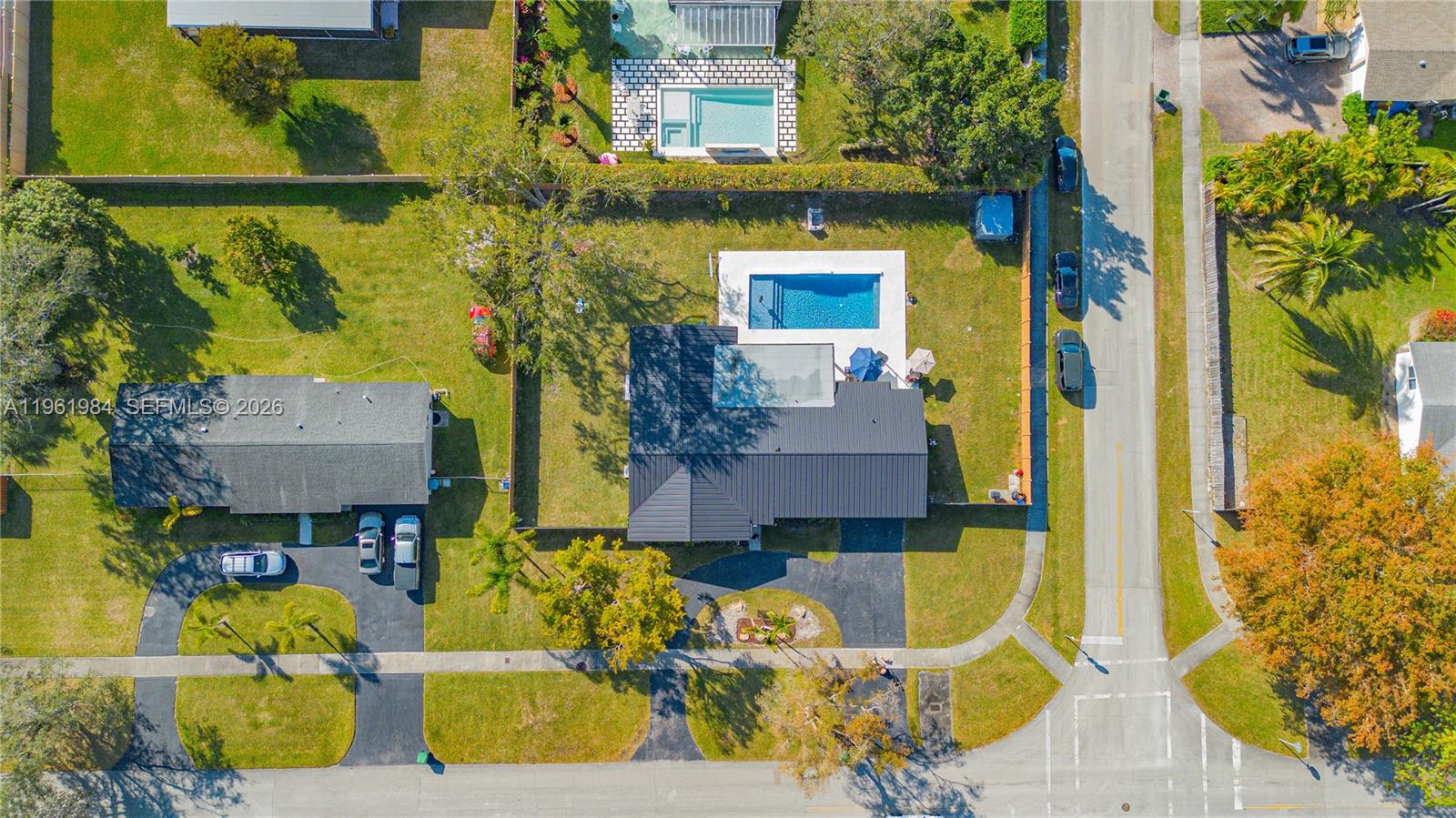 PINE SHORE SEC 1 - Residential