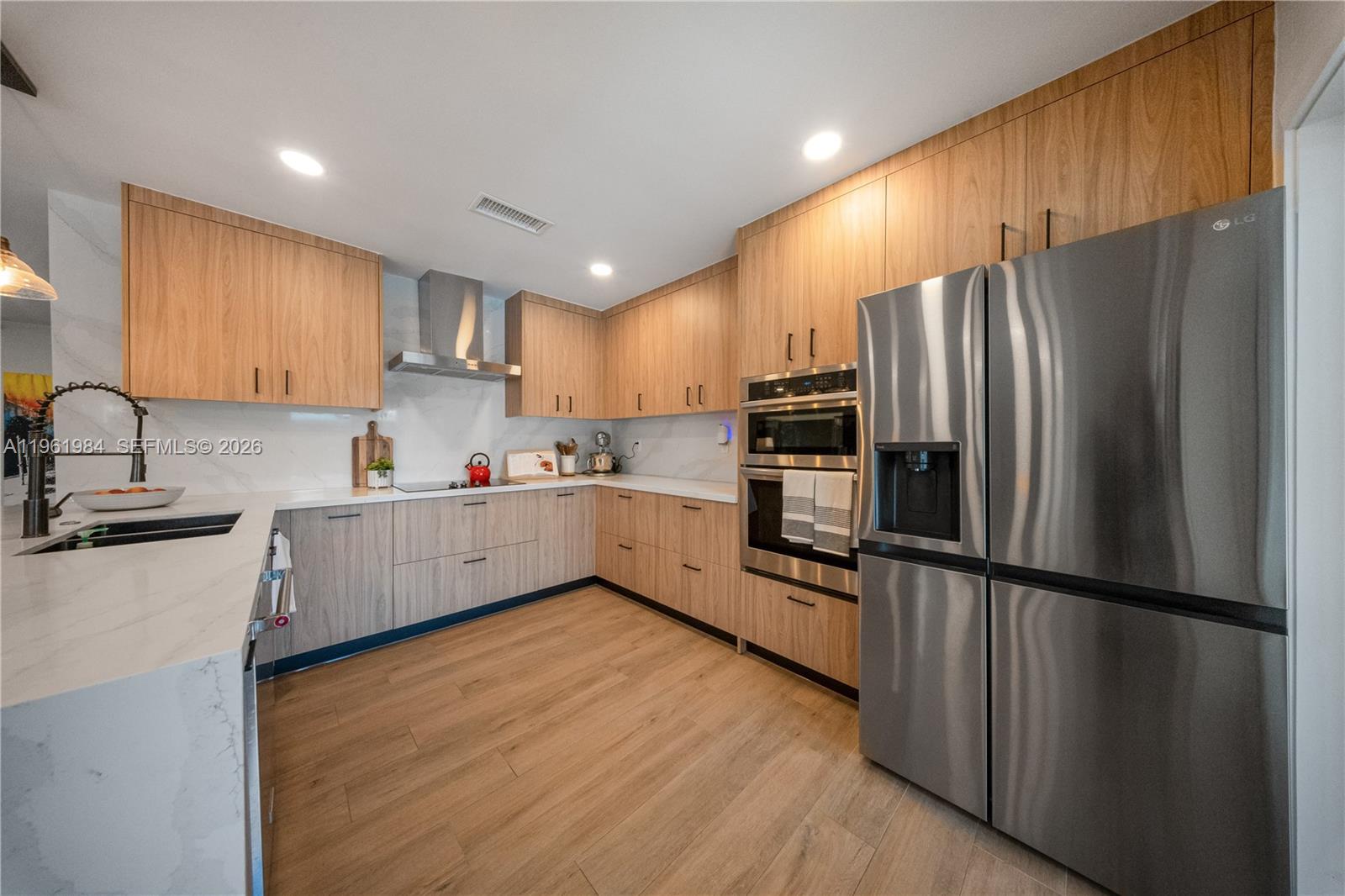 PINE SHORE SEC 1 - Residential