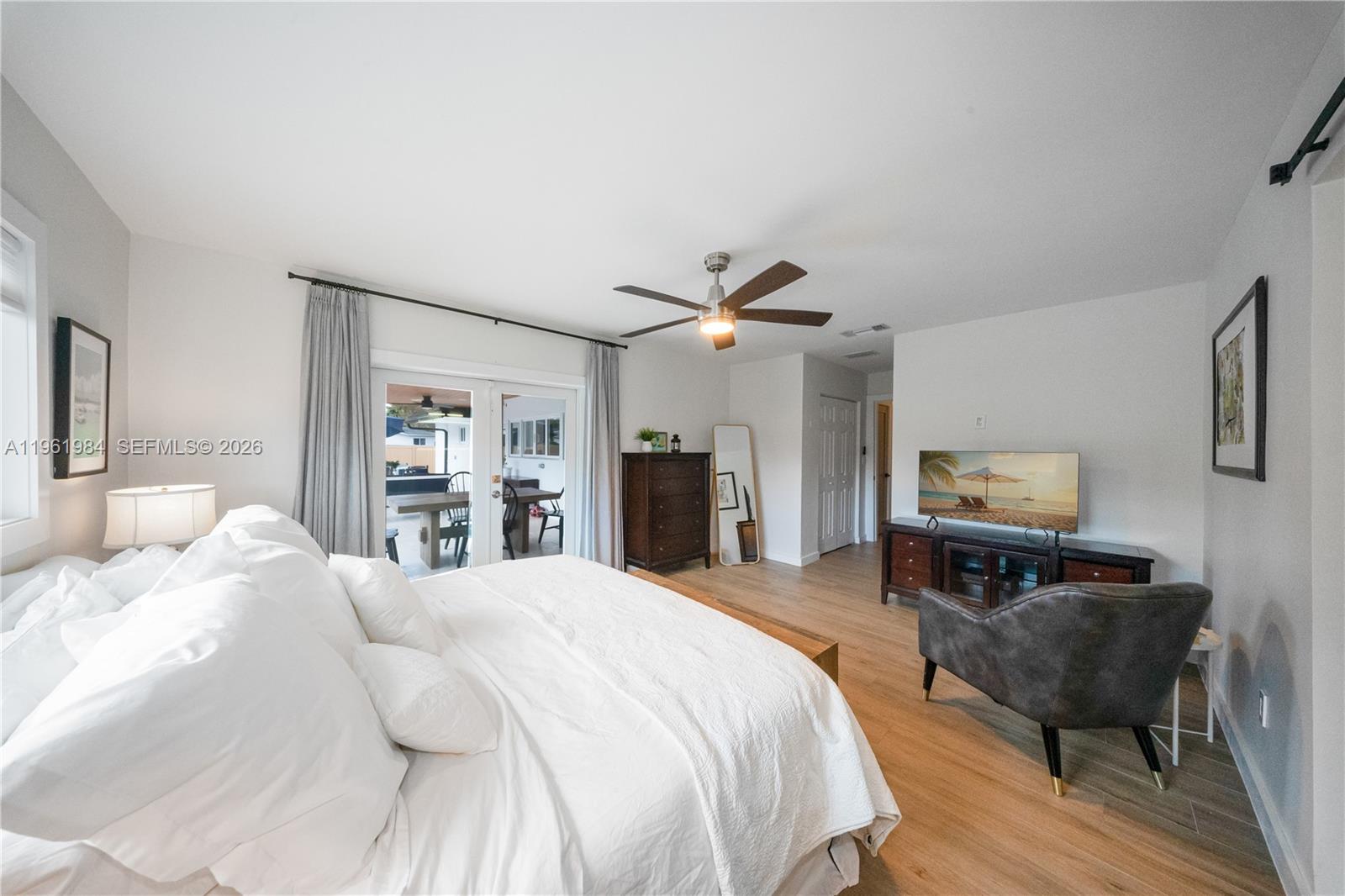 PINE SHORE SEC 1 - Residential