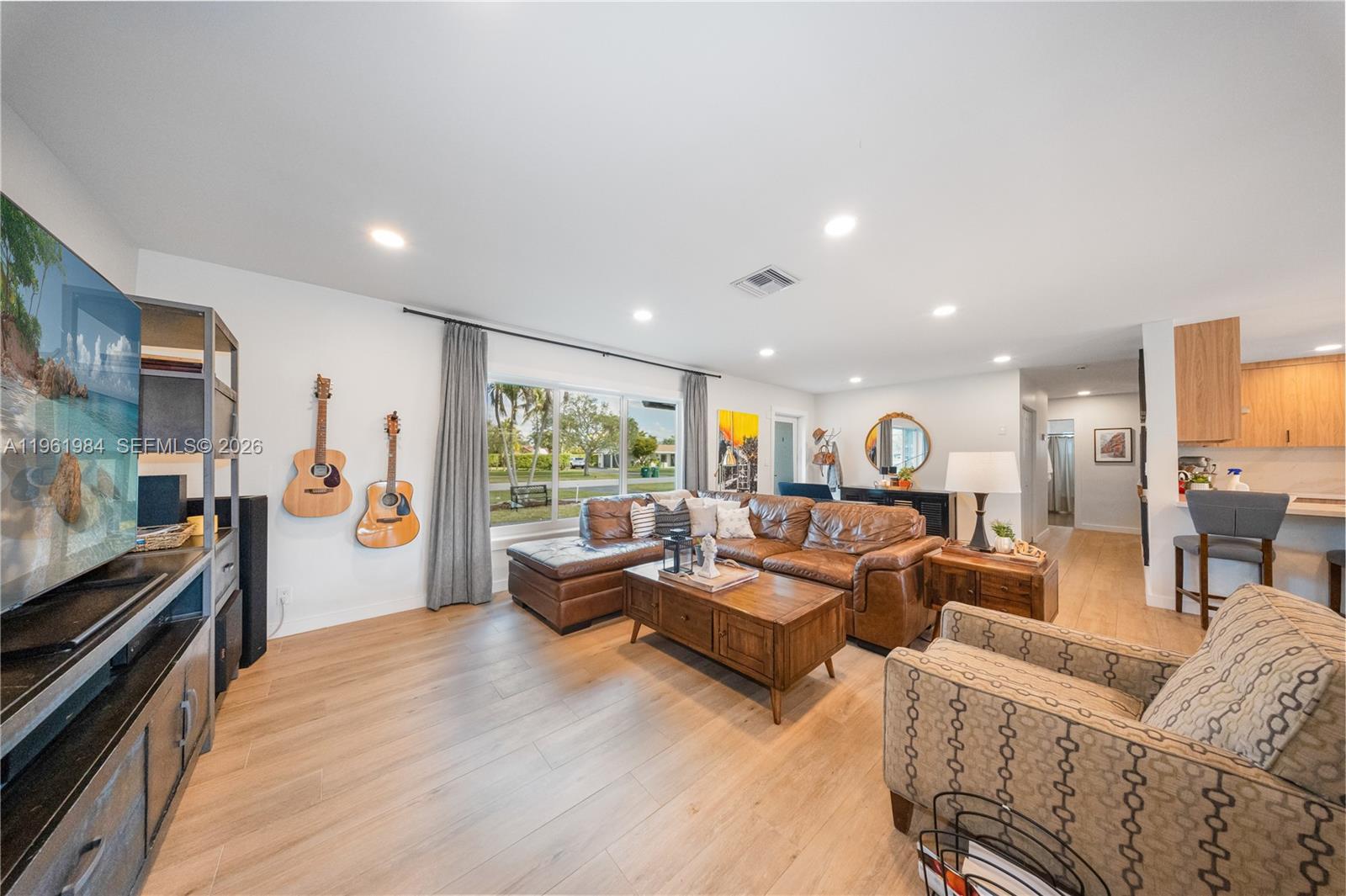 PINE SHORE SEC 1 - Residential