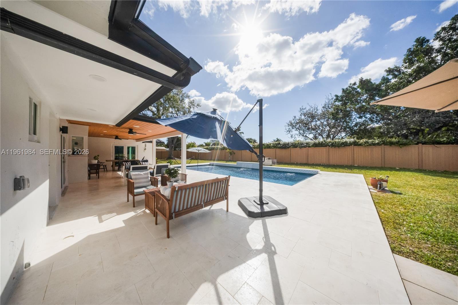 PINE SHORE SEC 1 - Residential