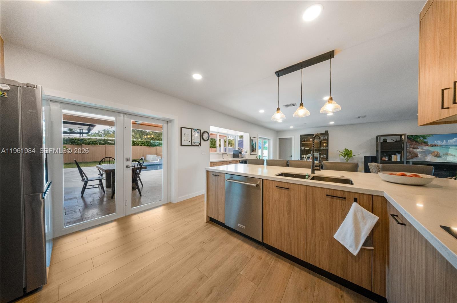 PINE SHORE SEC 1 - Residential