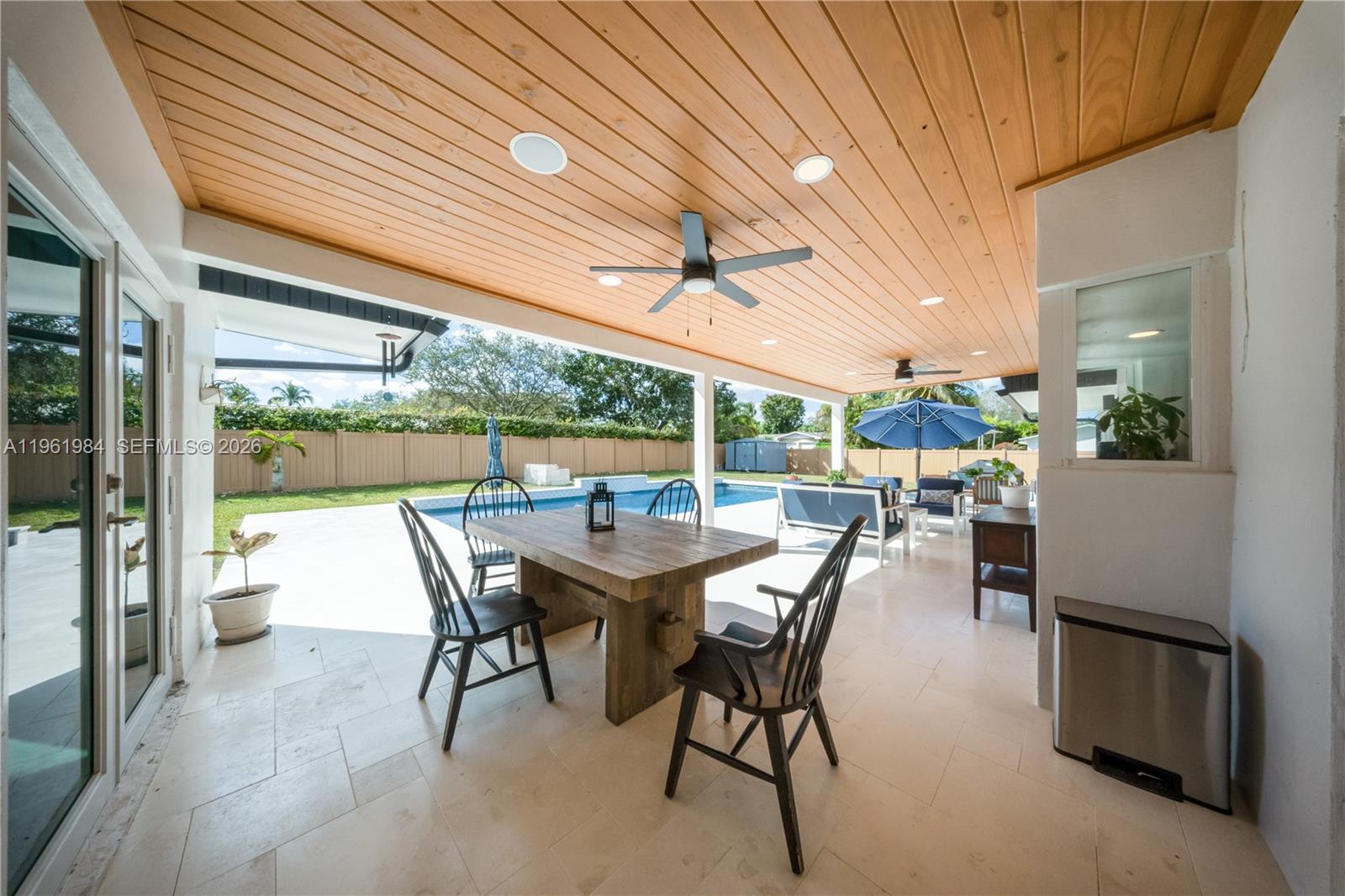 PINE SHORE SEC 1 - Residential