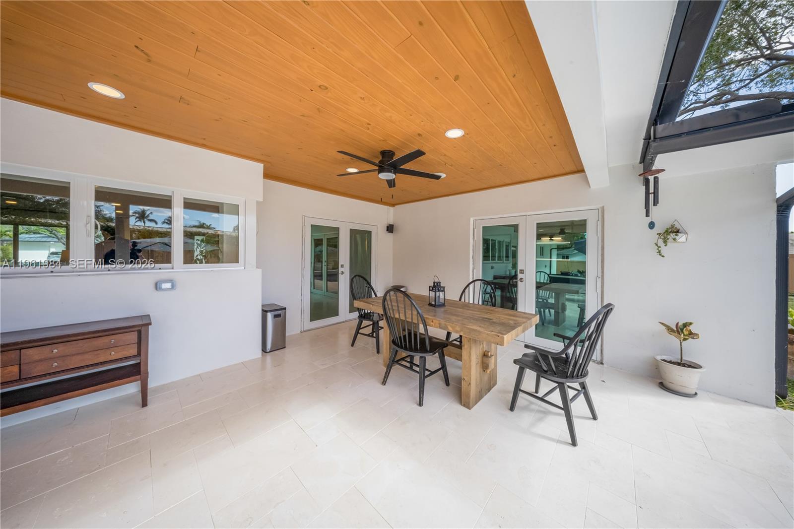 PINE SHORE SEC 1 - Residential