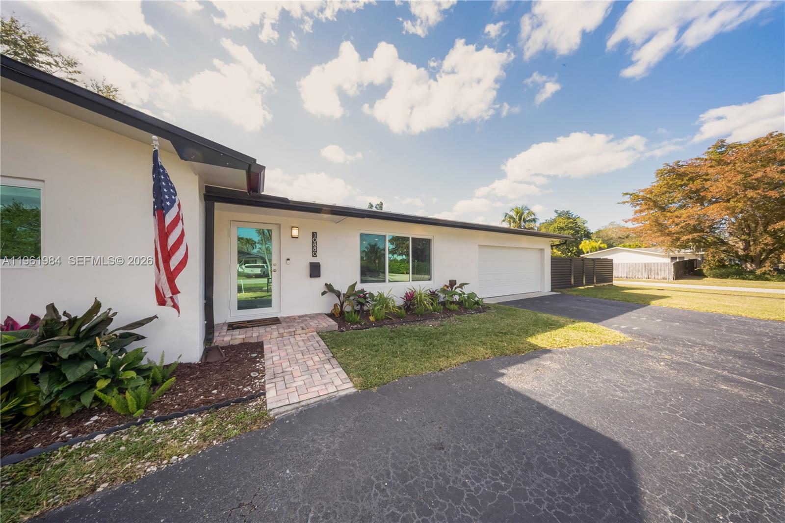 PINE SHORE SEC 1 - Residential