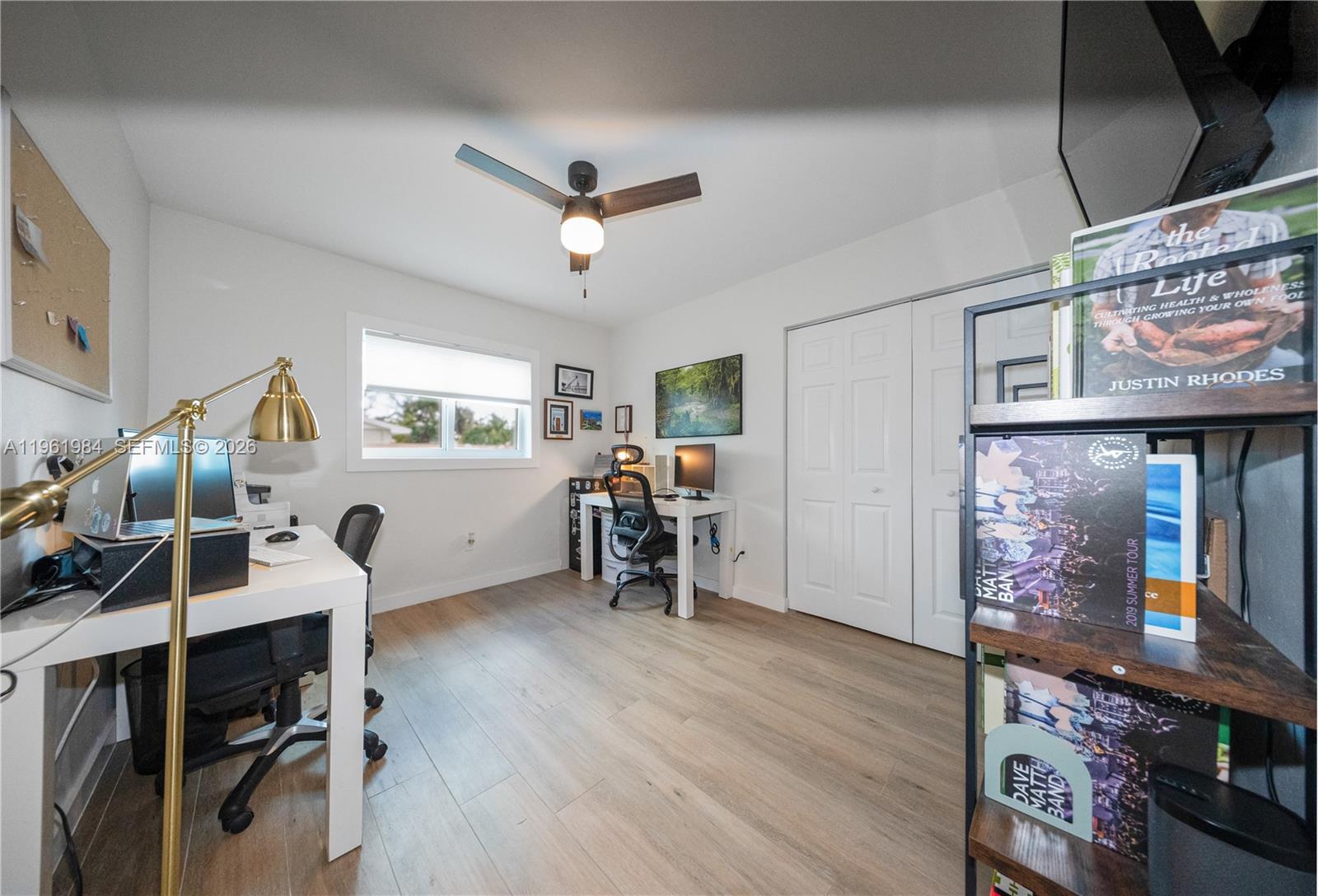 PINE SHORE SEC 1 - Residential