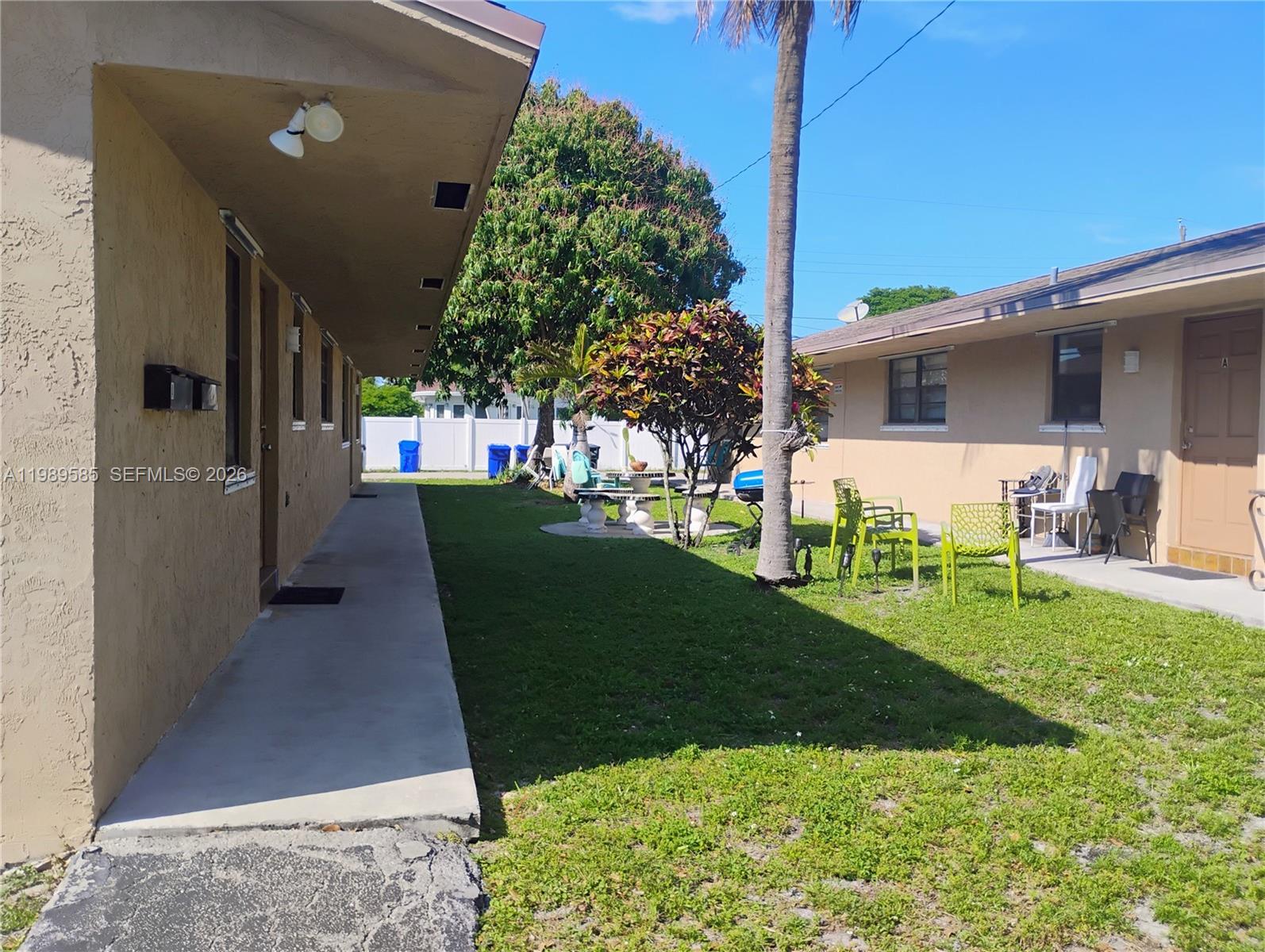 1717 Shenandoah St 2