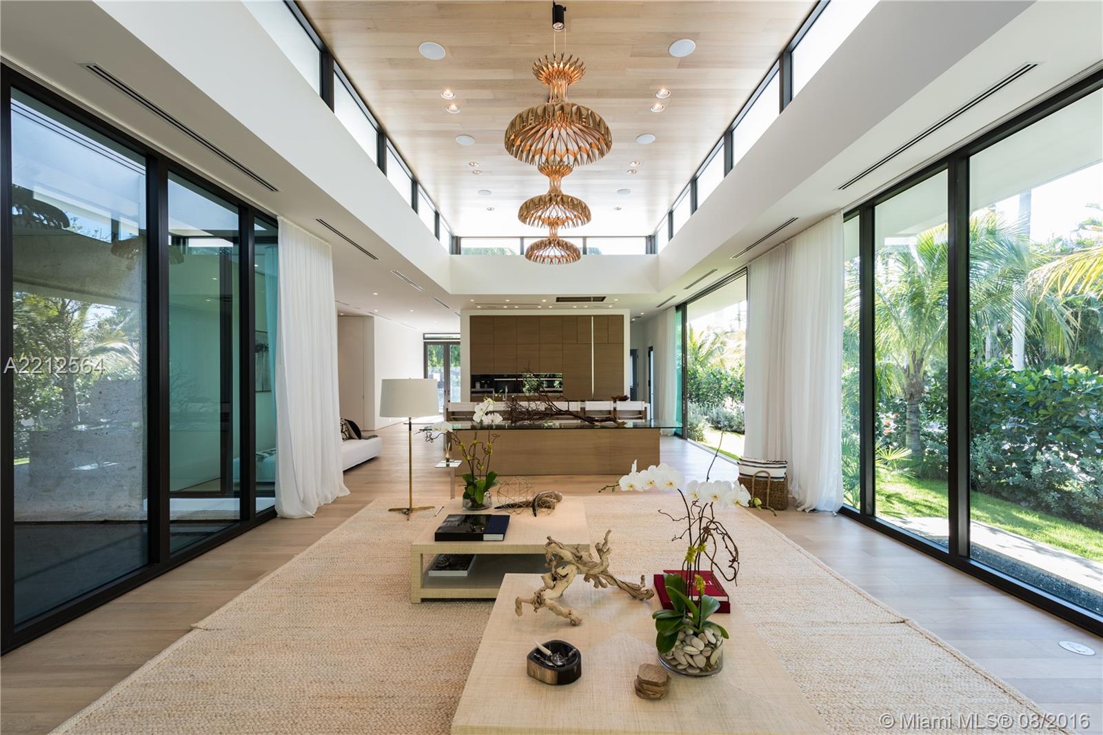 SUNSET ISLANDS-ISLAND NO - Residential