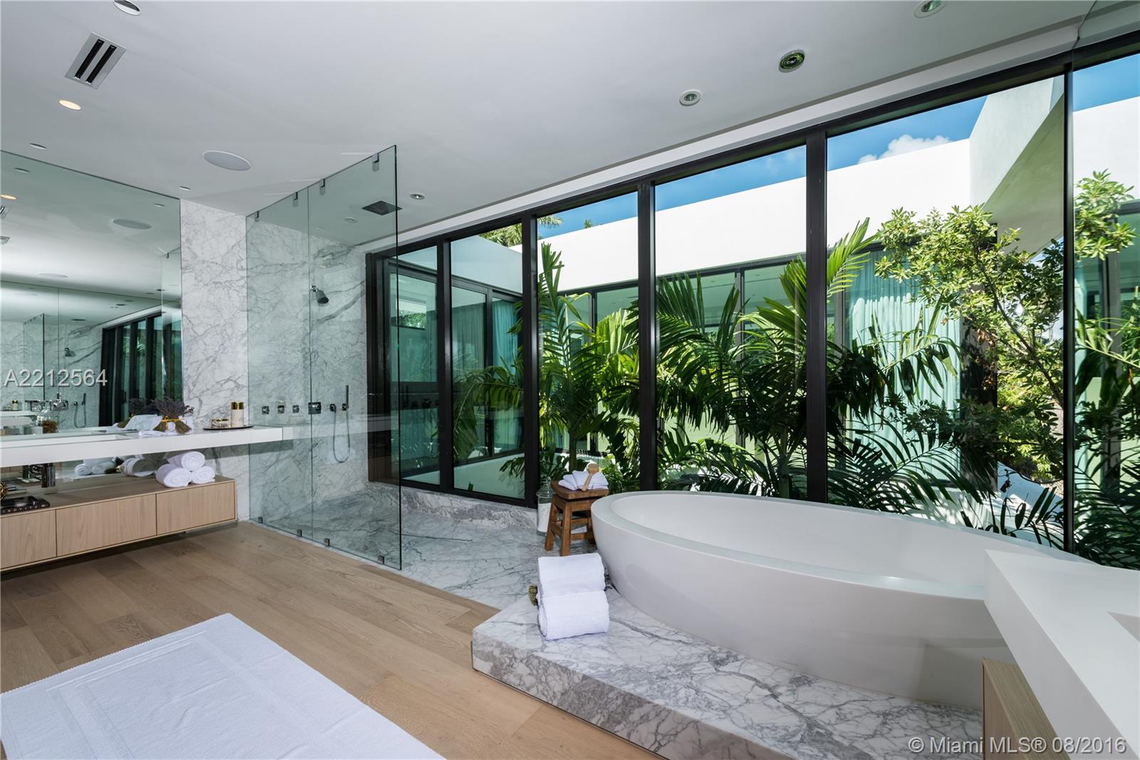 SUNSET ISLANDS-ISLAND NO - Residential