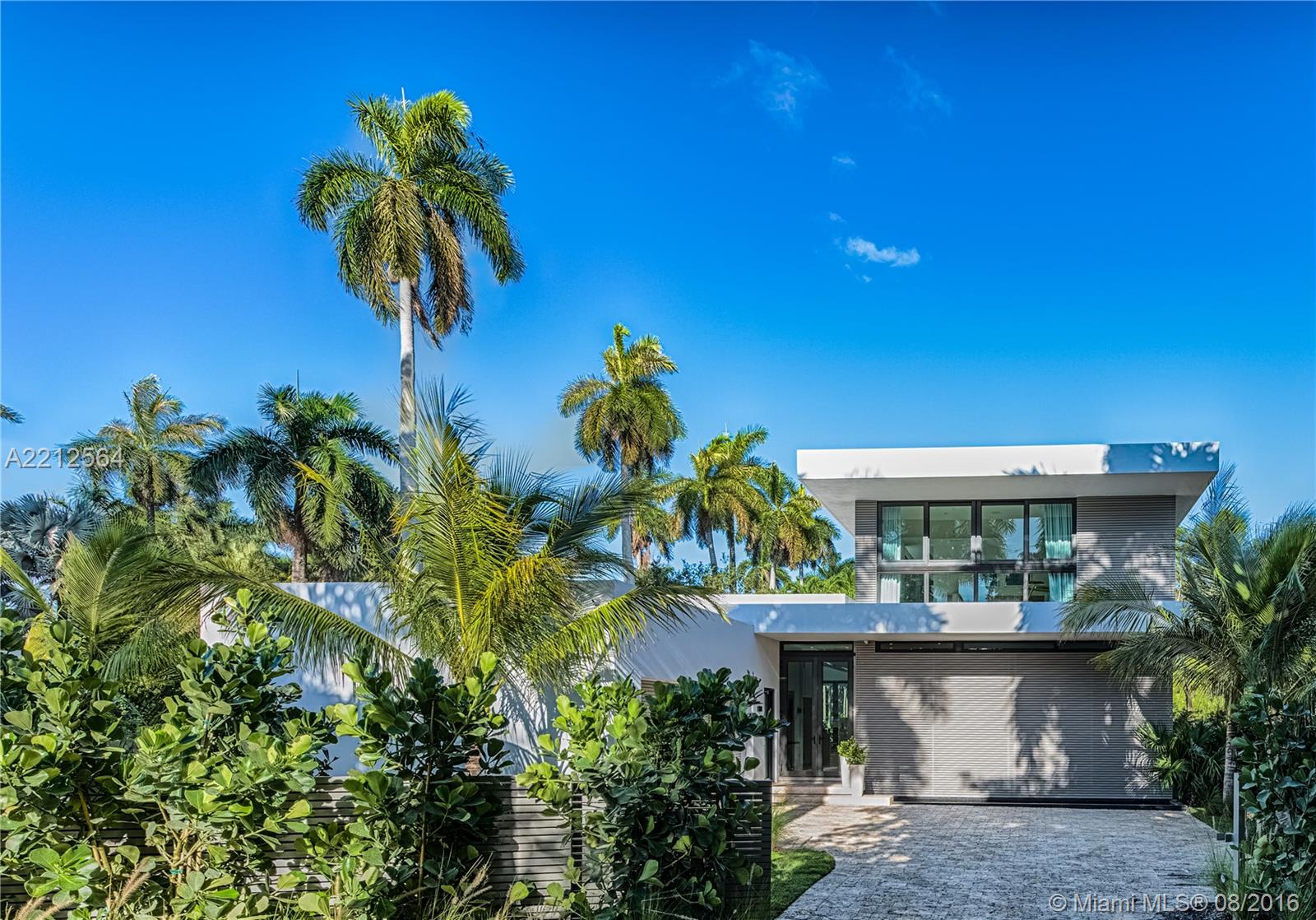 SUNSET ISLANDS-ISLAND NO - Residential