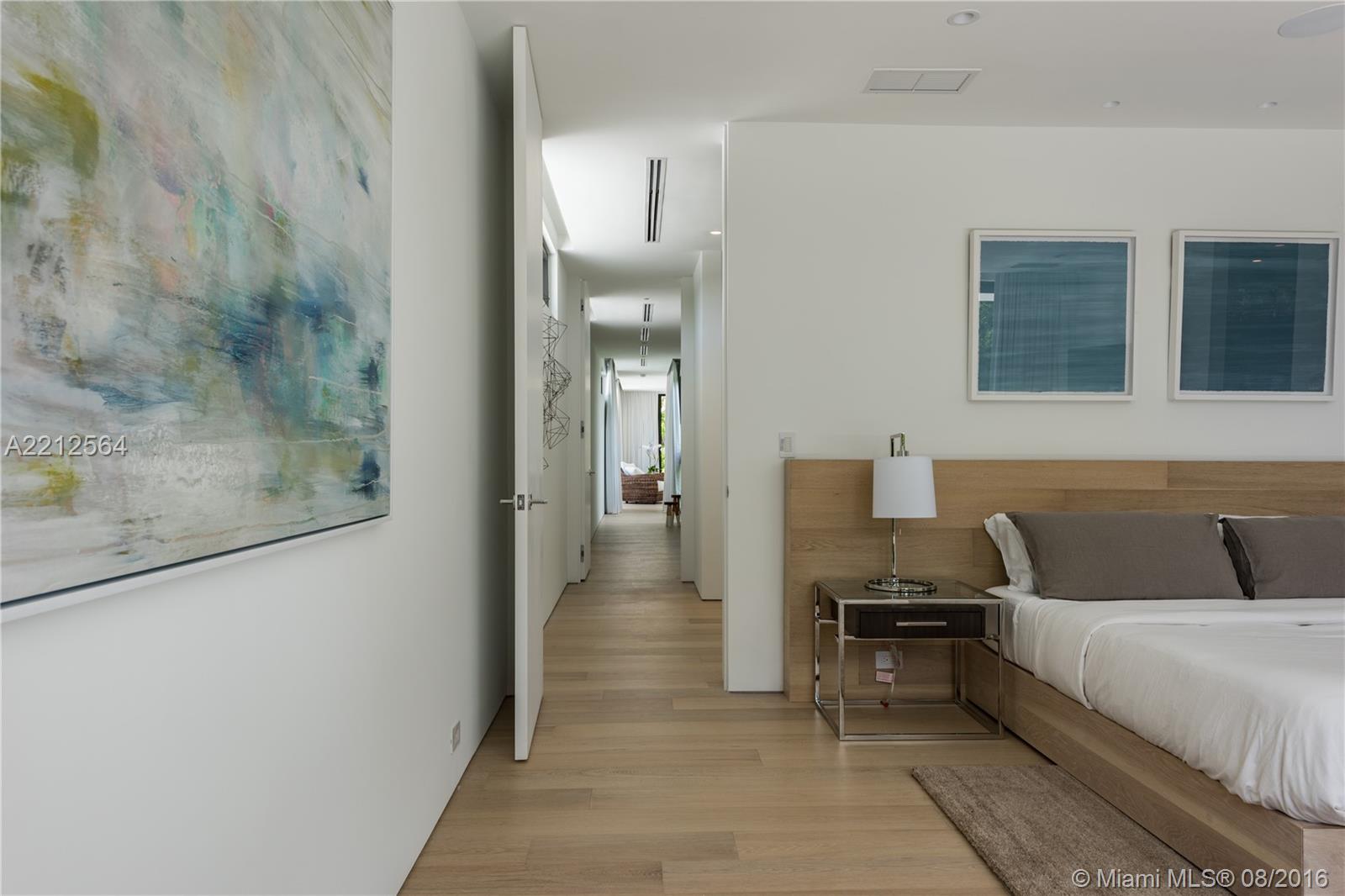 SUNSET ISLANDS-ISLAND NO - Residential