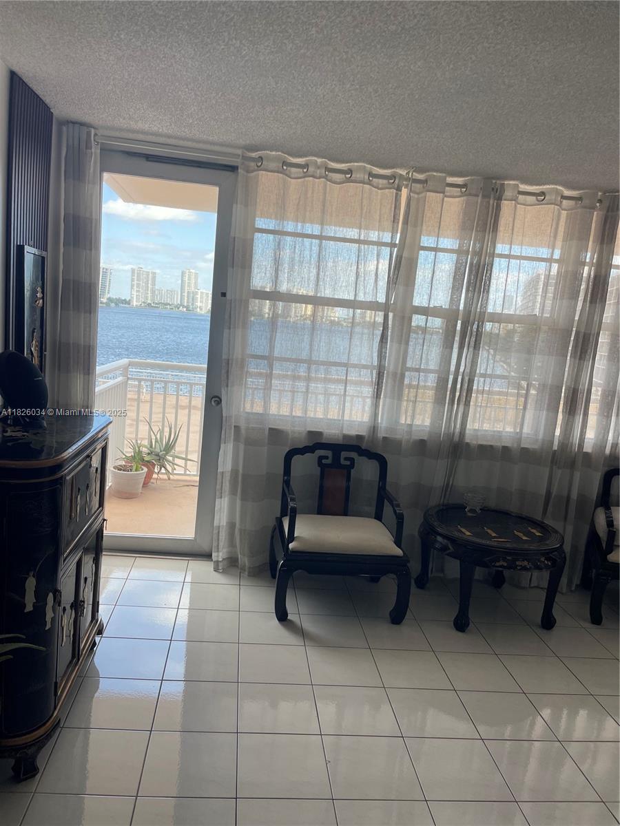 WINSTON TOWERS 200 - Residential Lease