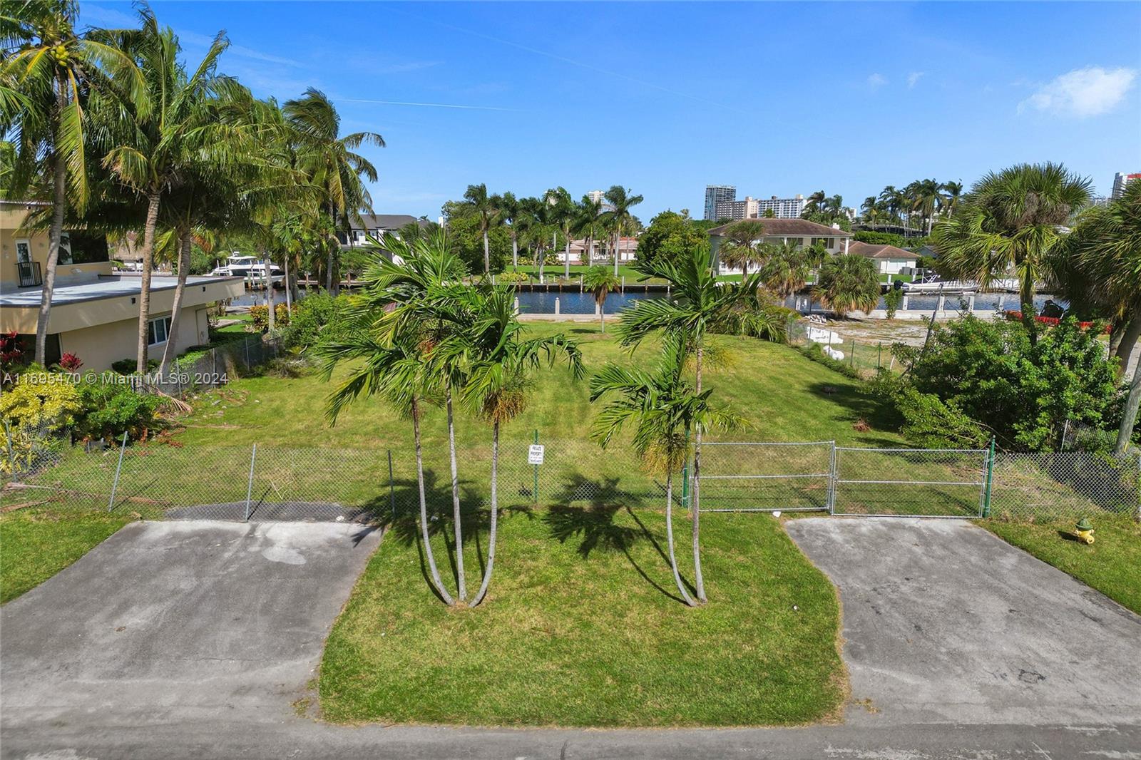 GOLDEN ISLES SEC D REPLAT - Land