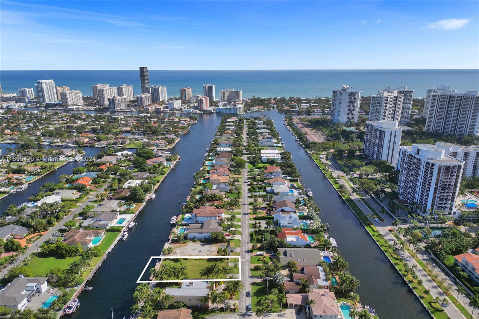 GOLDEN ISLES SEC D REPLAT - Land