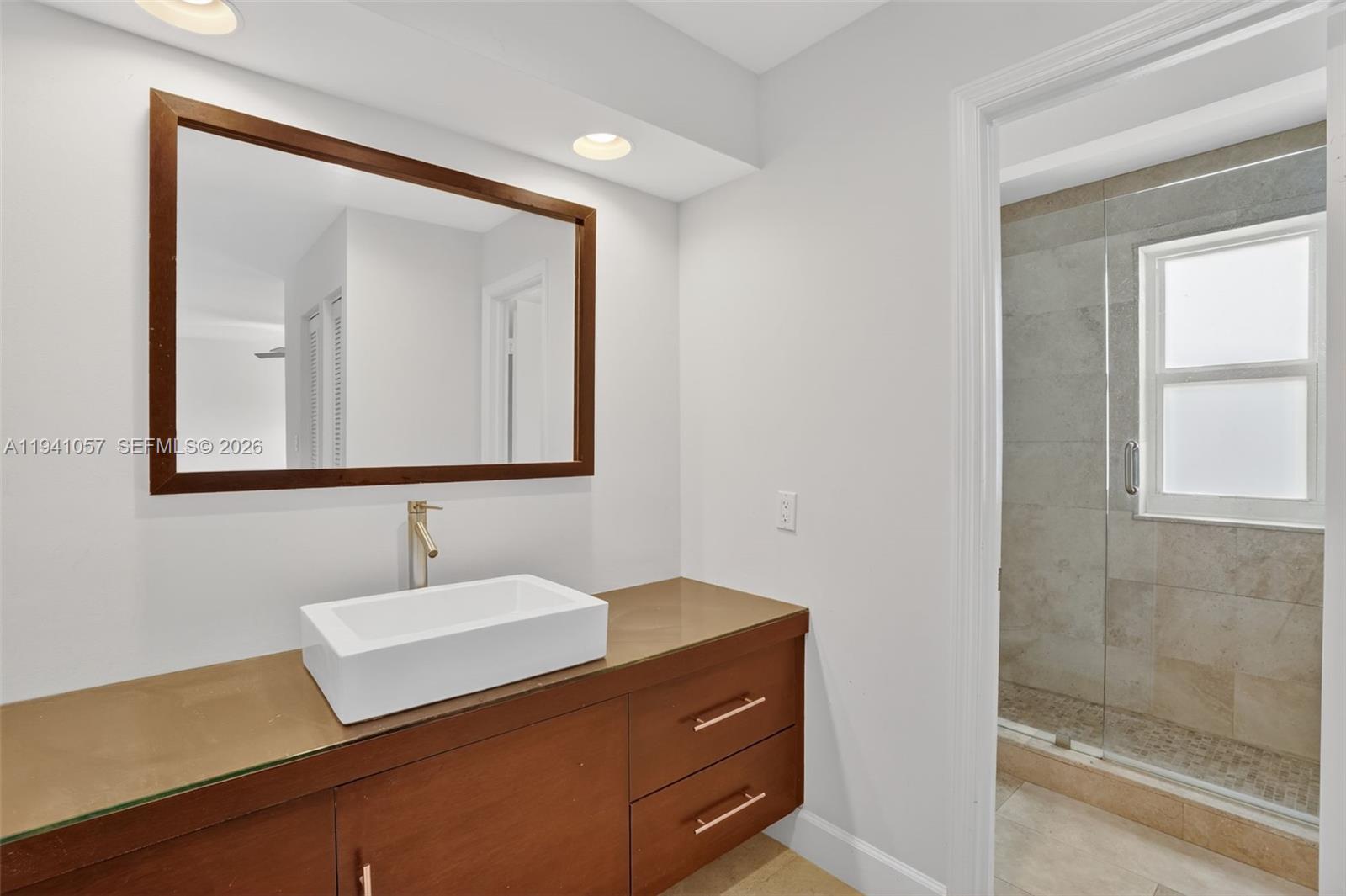 BRIDGEPOINT - Residential