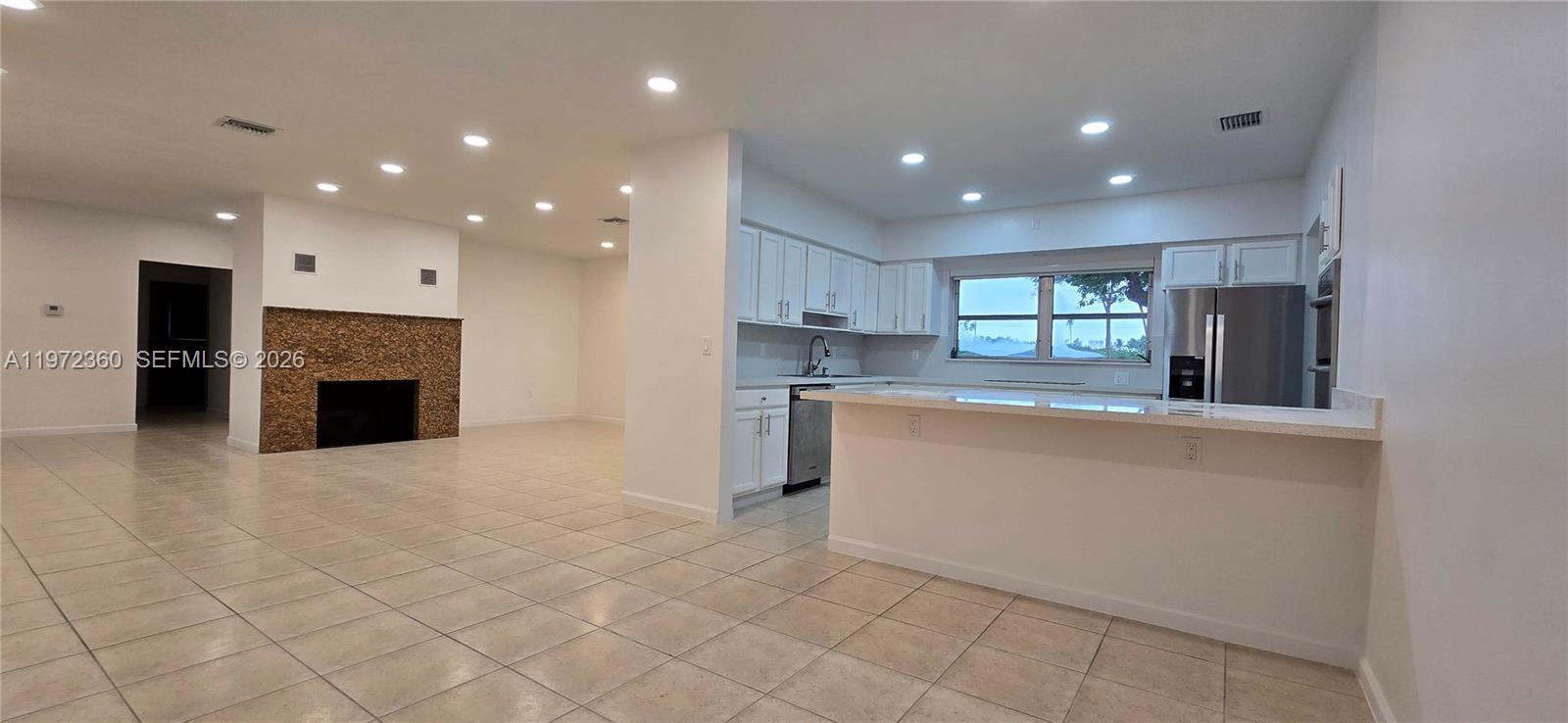 SUNKIST ESTATES A - Residential Lease