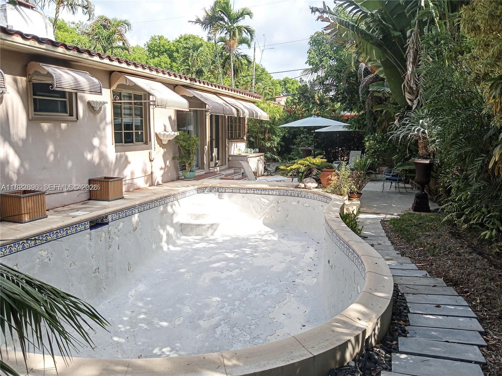 AMD PL OF BONITA PARK - Residential