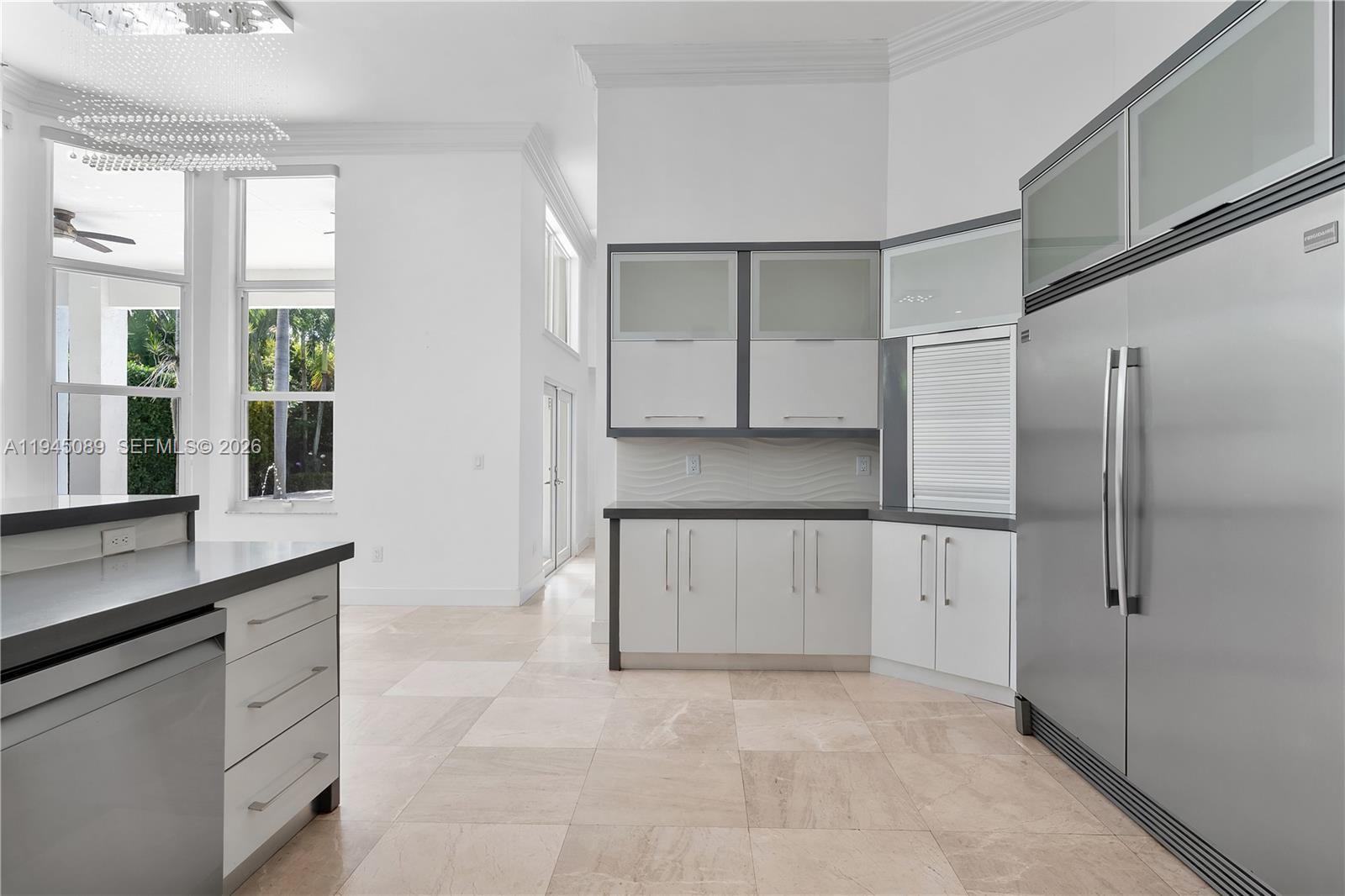 ROYAL CUTLER ESTATES - Residential