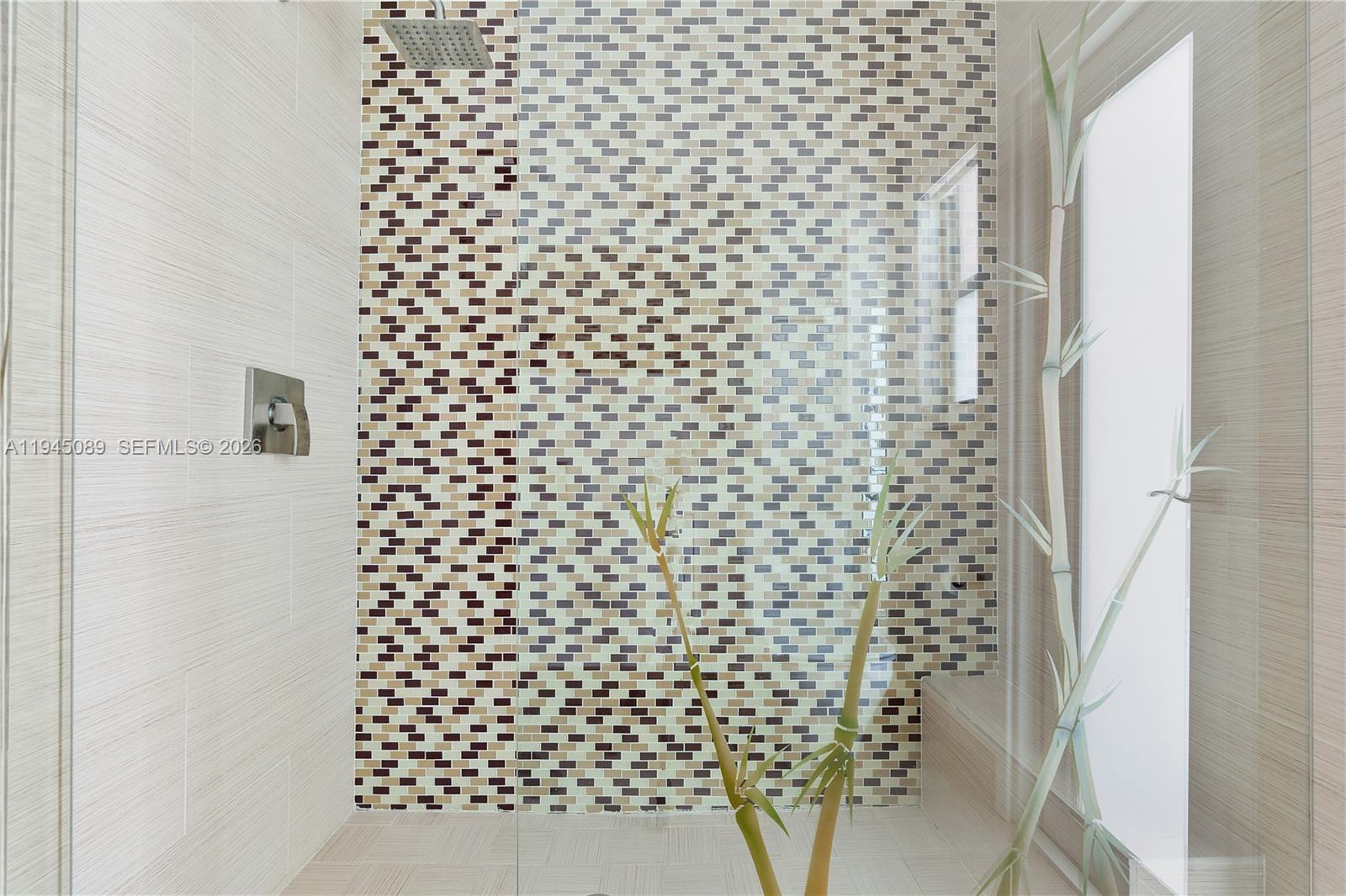 ROYAL CUTLER ESTATES - Residential