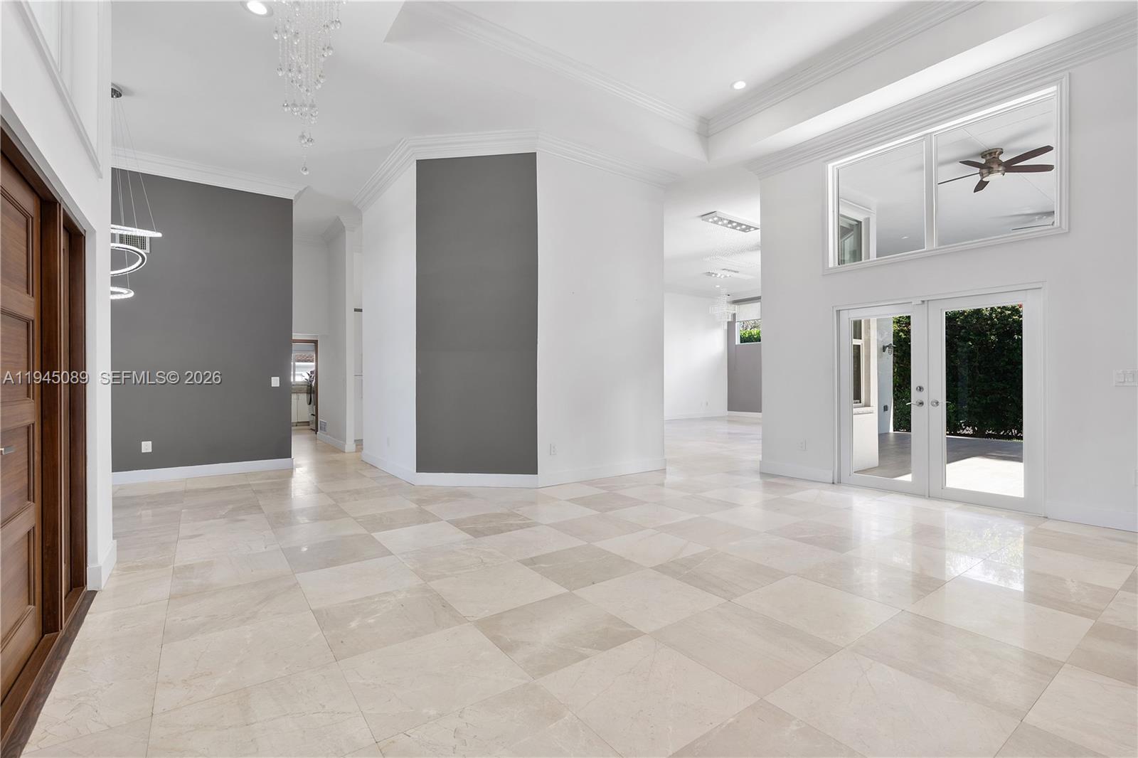 ROYAL CUTLER ESTATES - Residential