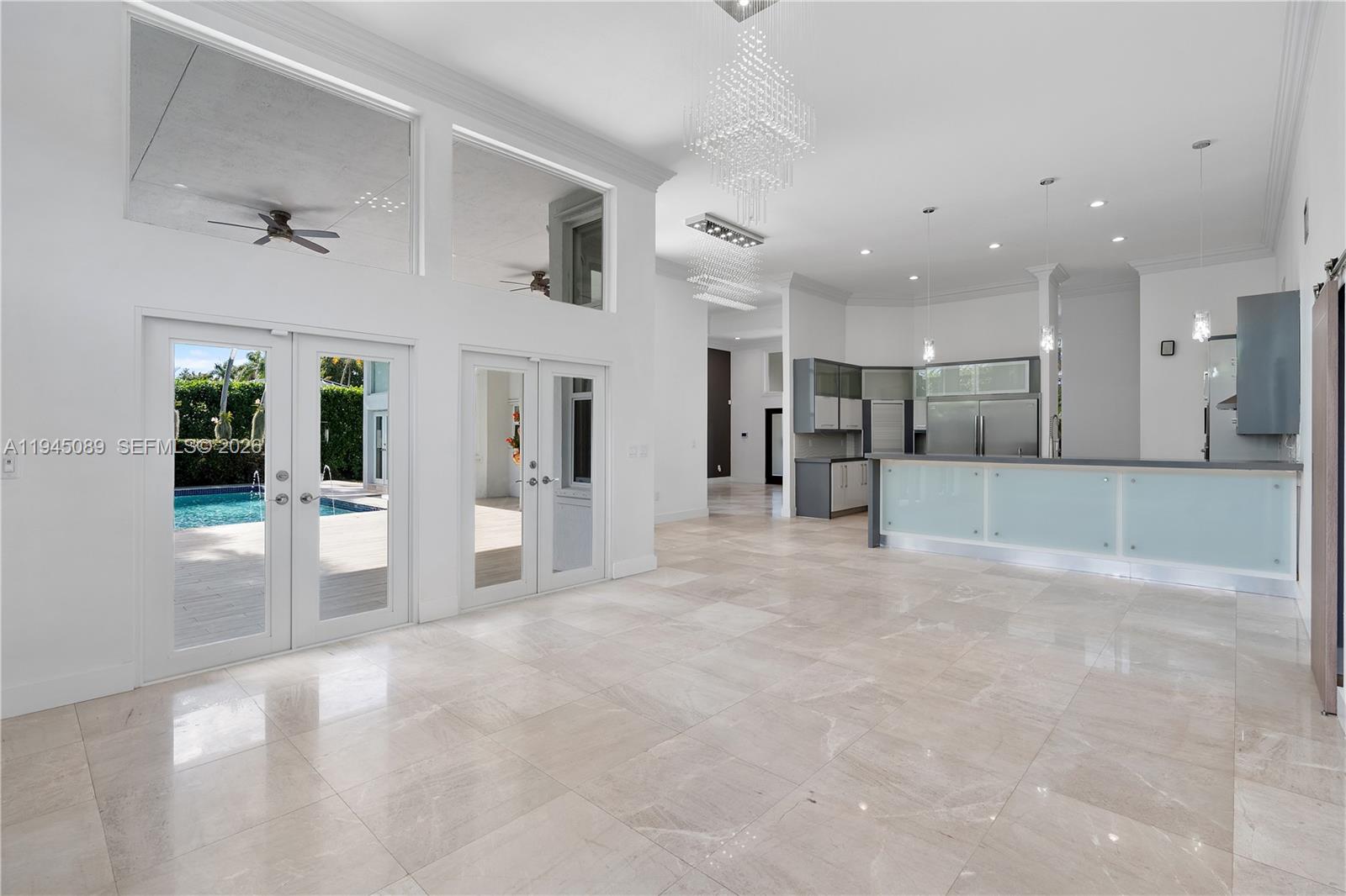 ROYAL CUTLER ESTATES - Residential