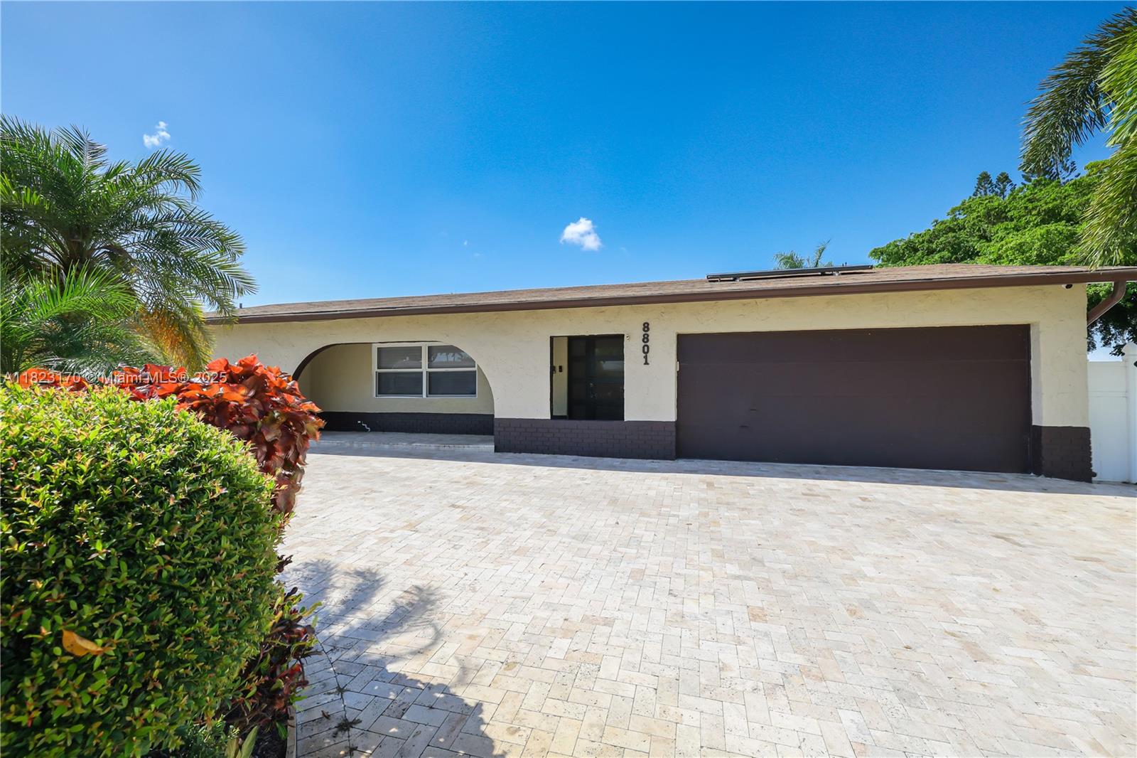 Property for Sale at 8801 Nw 5th St, Pembroke Pines, Miami-Dade County, Florida - Bedrooms: 4 
Bathrooms: 2  - $649,000