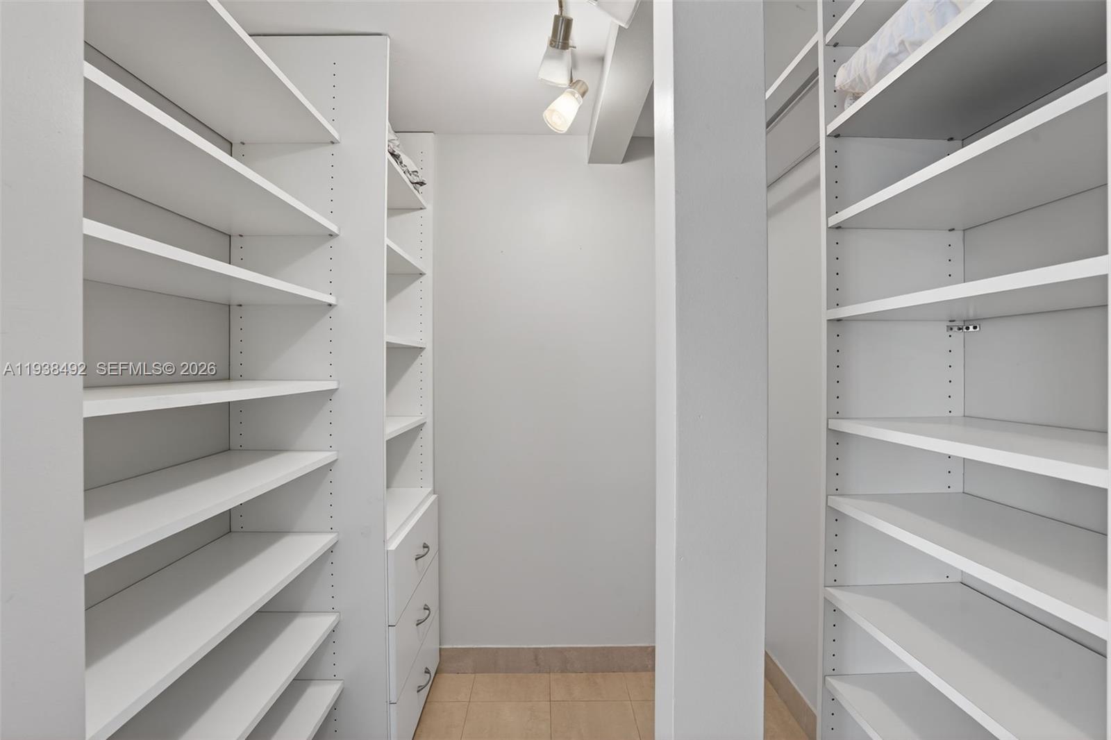 Altos Del Mar - Residential