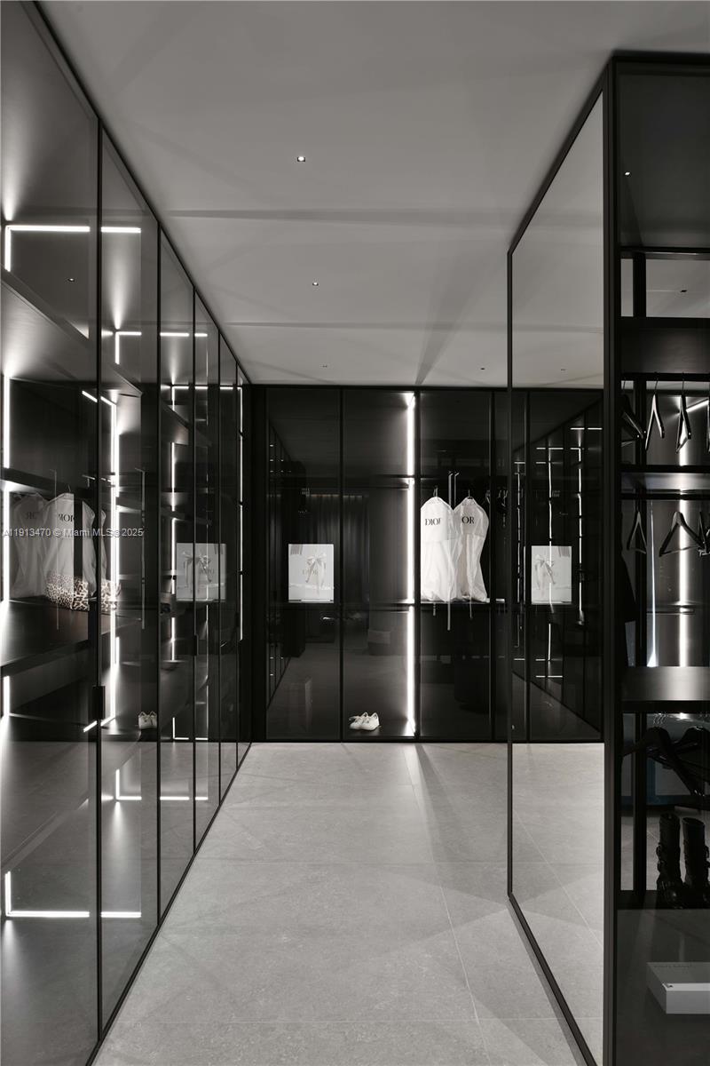 HIBISCUS ISLAND - Residential