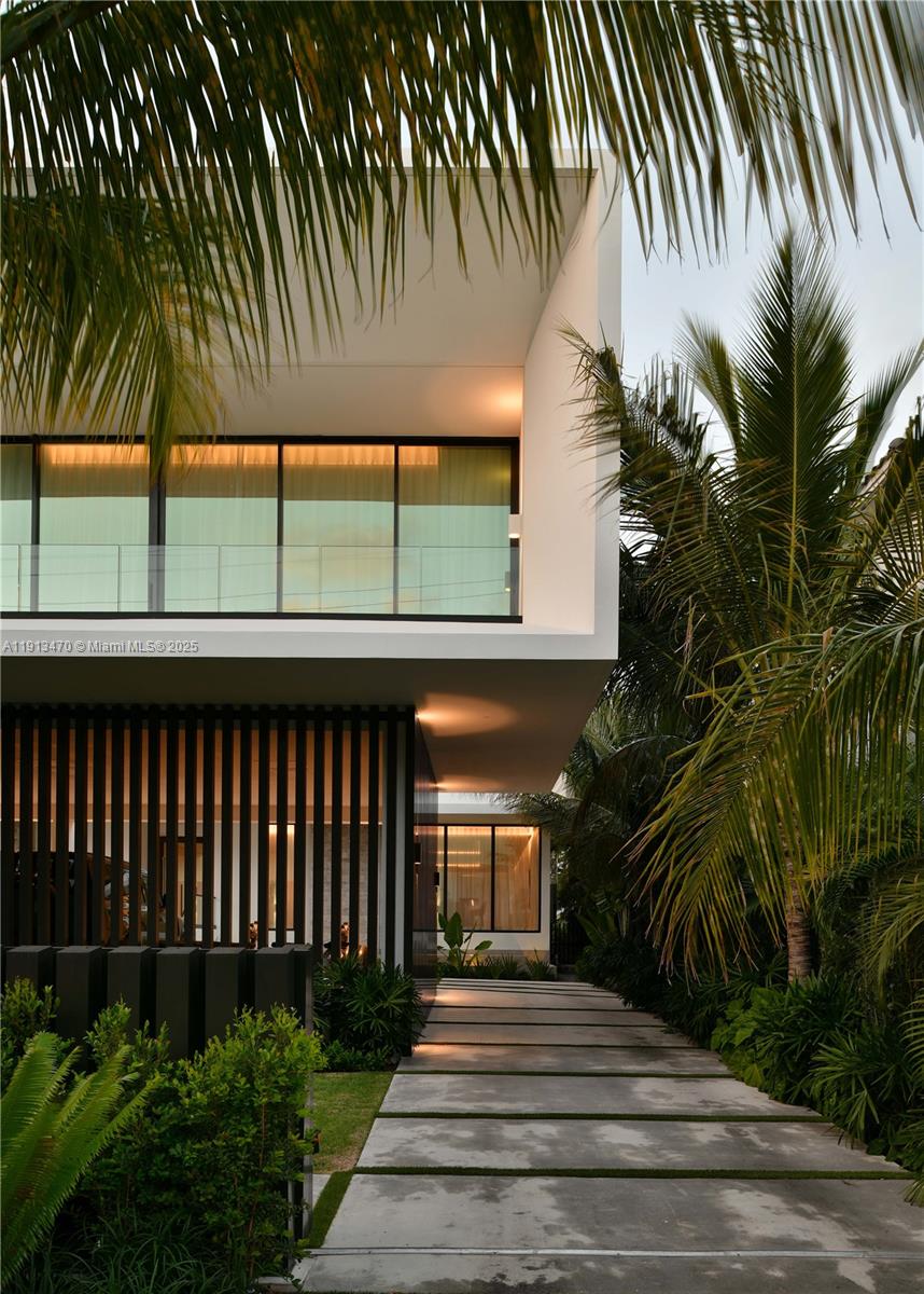 HIBISCUS ISLAND - Residential