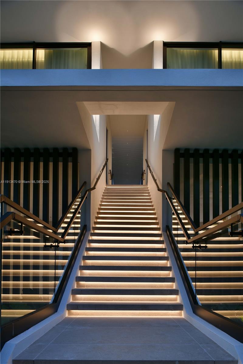 HIBISCUS ISLAND - Residential