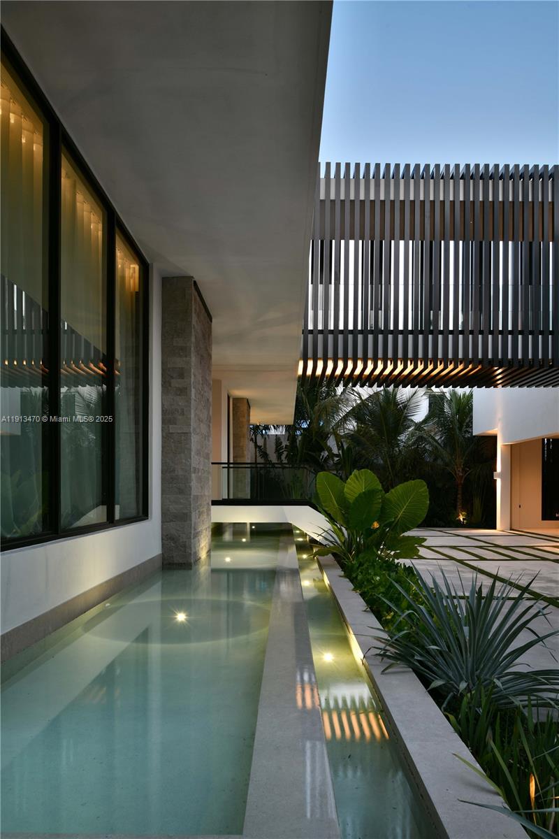 HIBISCUS ISLAND - Residential